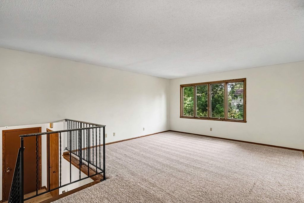 3053 Pine Ridge Drive, Eagan, MN 55121 — photo 2
