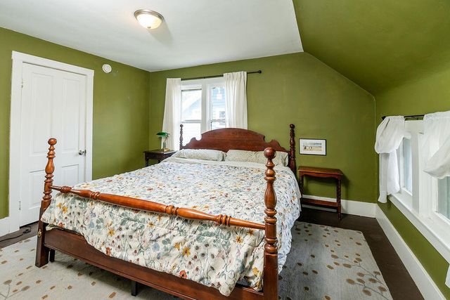 1909 Linden Avenue SE, Grand Rapids, MI 49507