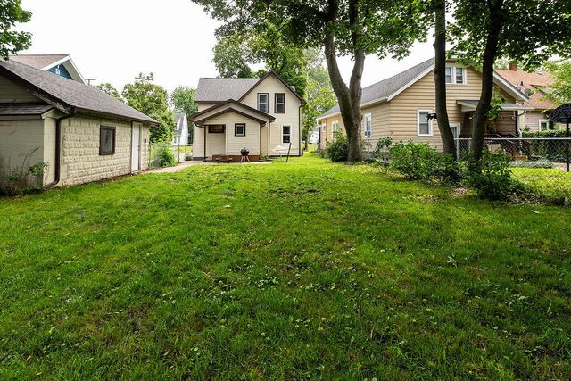 1909 Linden Avenue SE, Grand Rapids, MI 49507