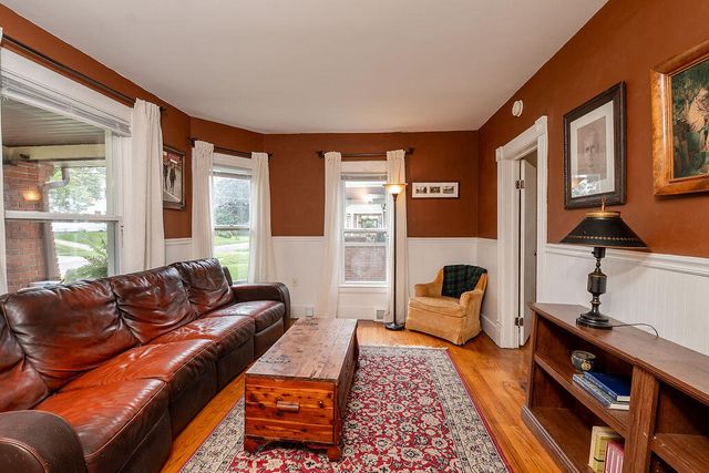 1909 Linden Avenue SE, Grand Rapids, MI 49507