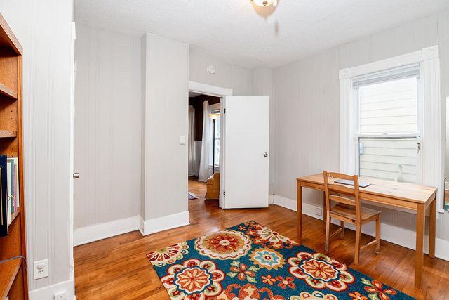 1909 Linden Avenue SE, Grand Rapids, MI 49507