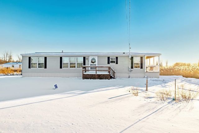 26 Deso Drive Extension, Alburgh, VT 05440