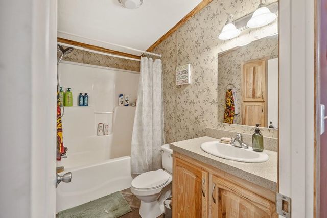 26 Deso Drive Extension, Alburgh, VT 05440