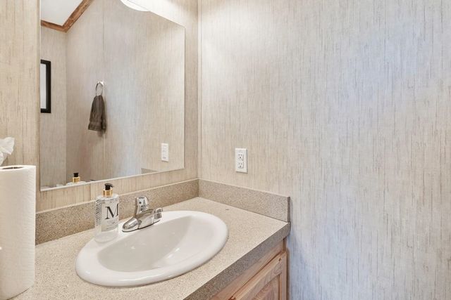 26 Deso Drive Extension, Alburgh, VT 05440