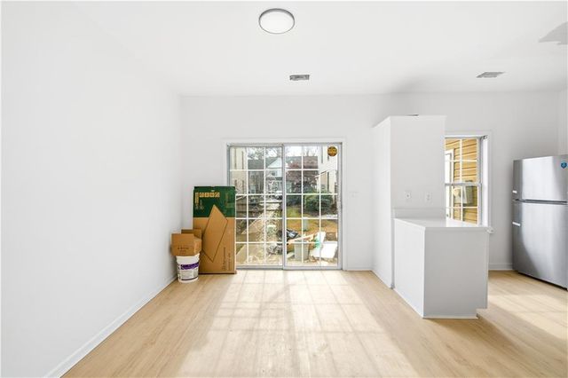 2135 Kilmington Square, Alpharetta, GA 30009