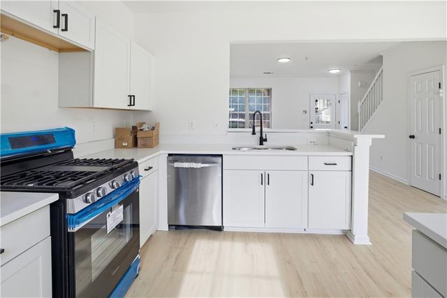 2135 Kilmington Square, Alpharetta, GA 30009