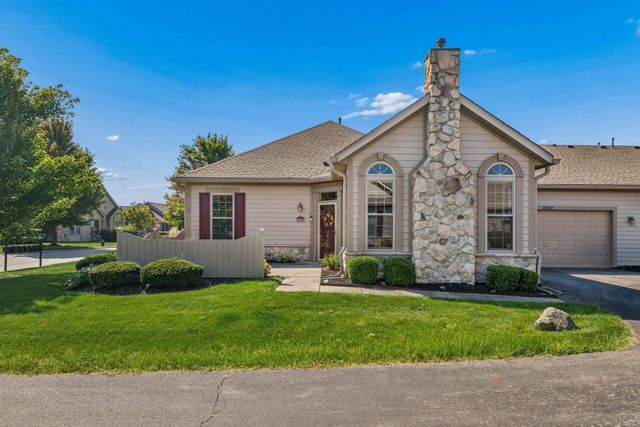8848 Linksway Drive, Powell, OH 43065