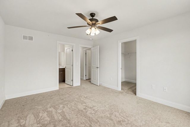 104 MAGNOLIA DR, Middletown, PA 17057