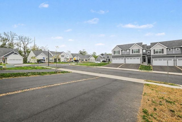104 MAGNOLIA DR, Middletown, PA 17057