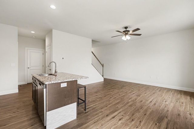 104 MAGNOLIA DR, Middletown, PA 17057