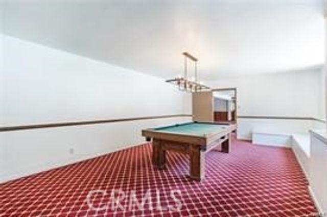 5349 Newcastle Avenue 18, Encino, CA 91316