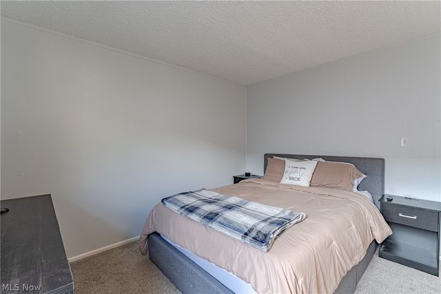 999 Morningview Avenue, Akron, OH 44305