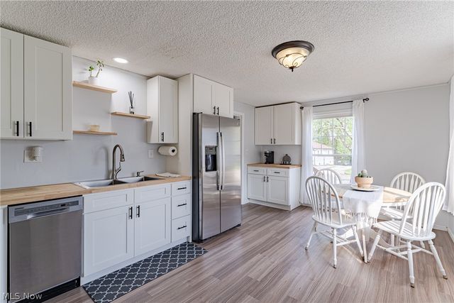 999 Morningview Avenue, Akron, OH 44305