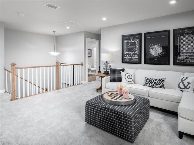 224 Roberta LOOP, Moyock, NC 27958