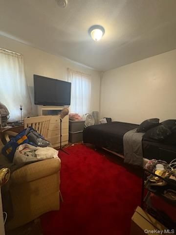 19144 113th Road, Saint Albans, NY 11412