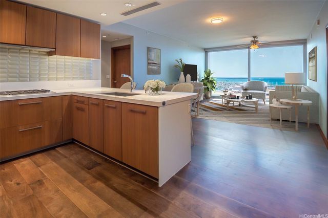 1555 Kapiolani Boulevard 1105, Honolulu, HI 96814