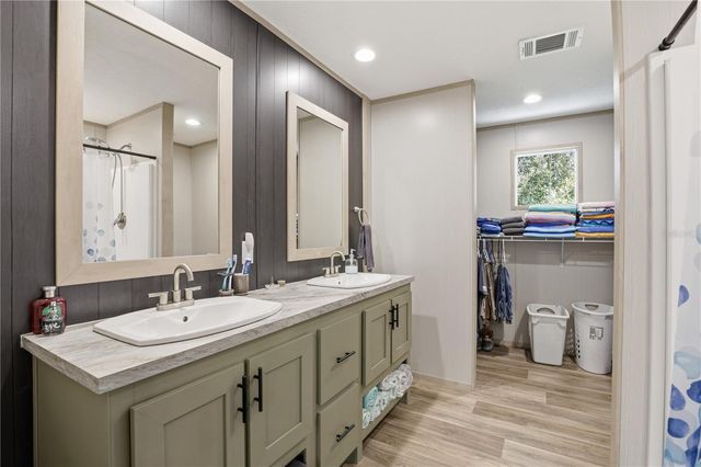 29578 SW 63RD AVENUE, Newberry, FL 32669