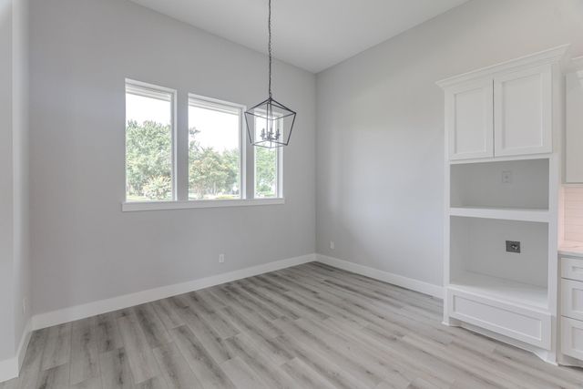 624 Edgewood, Montgomery, TX 77356