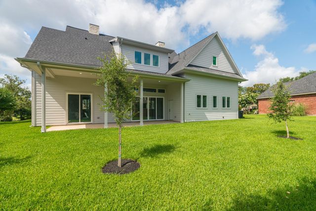 624 Edgewood, Montgomery, TX 77356