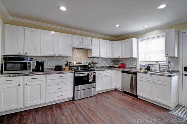 519 S Yorktown Avenue, Tulsa, OK 74104