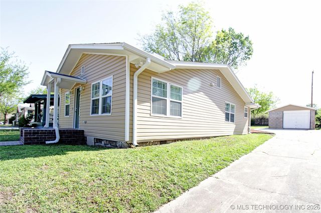 519 S Yorktown Avenue, Tulsa, OK 74104