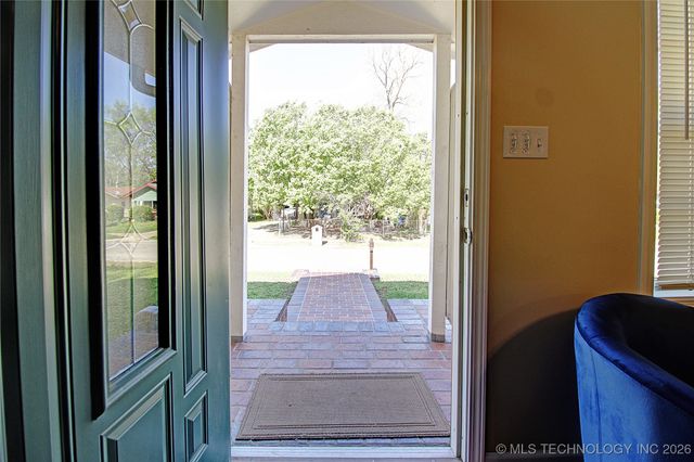 519 S Yorktown Avenue, Tulsa, OK 74104