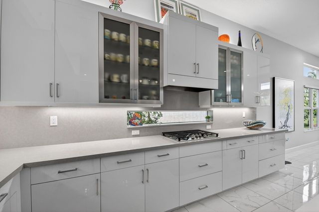 9193 Seahorse Bay Drive, Boynton Beach, FL 33473