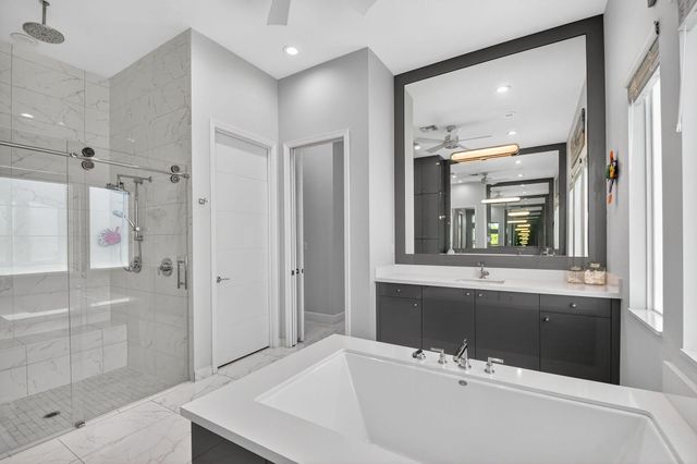 9193 Seahorse Bay Drive, Boynton Beach, FL 33473