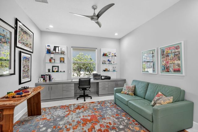 9193 Seahorse Bay Drive, Boynton Beach, FL 33473