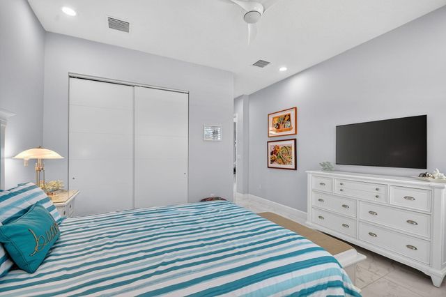 9193 Seahorse Bay Drive, Boynton Beach, FL 33473