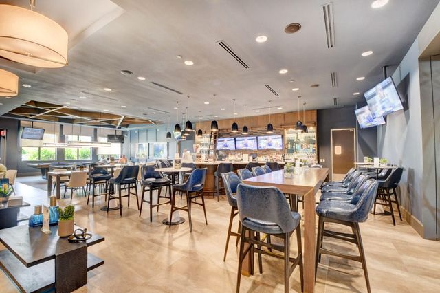 9193 Seahorse Bay Drive, Boynton Beach, FL 33473