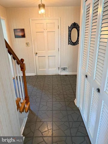 283 OAK CT, Severna Park, MD 21146