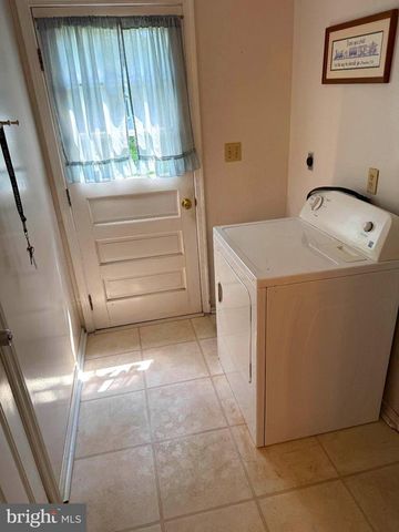 283 OAK CT, Severna Park, MD 21146
