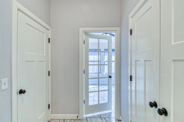 13324 SW 8th Street, Yukon, OK 73099