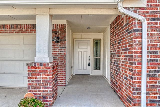 13324 SW 8th Street, Yukon, OK 73099