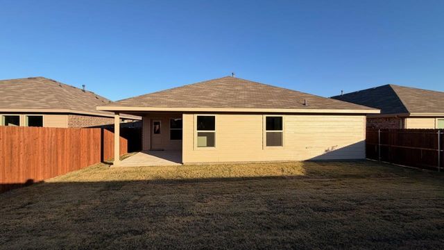 8445 HOLLYMEAD Lane, Fort Worth, TX 76131