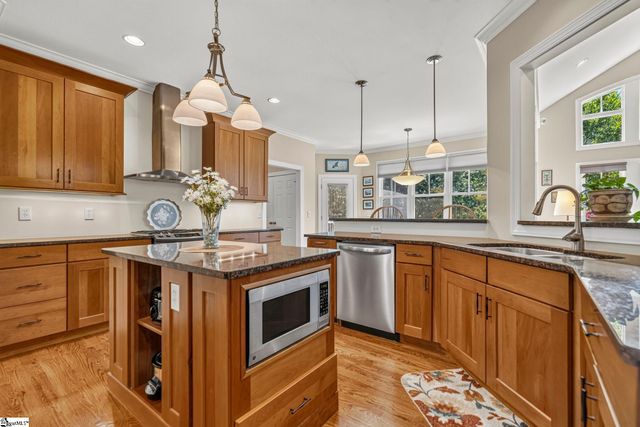208 King Eider Way, Taylors, SC 29687