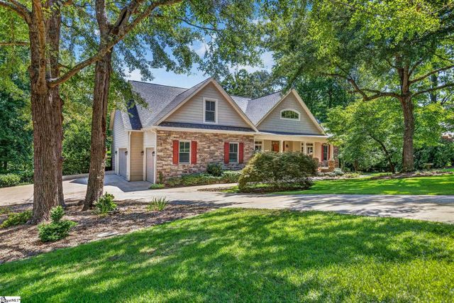 208 King Eider Way, Taylors, SC 29687