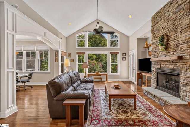 208 King Eider Way, Taylors, SC 29687