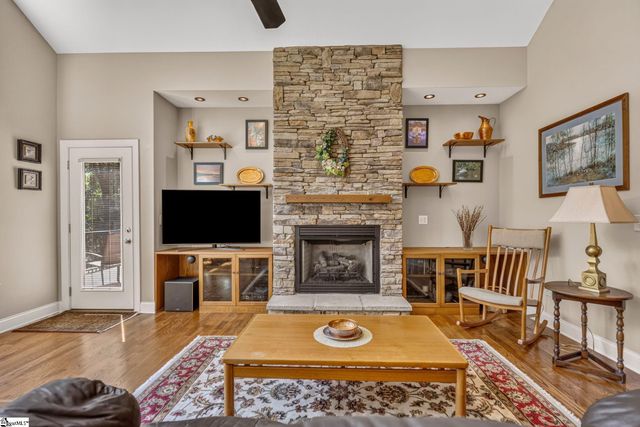 208 King Eider Way, Taylors, SC 29687
