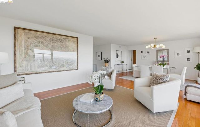 1901 Melvin Rd, Oakland, CA 94602