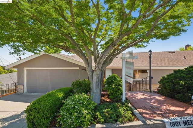 1901 Melvin Rd, Oakland, CA 94602