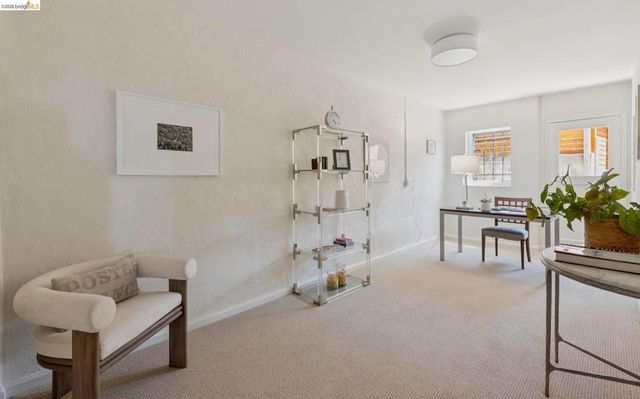 1901 Melvin Rd, Oakland, CA 94602