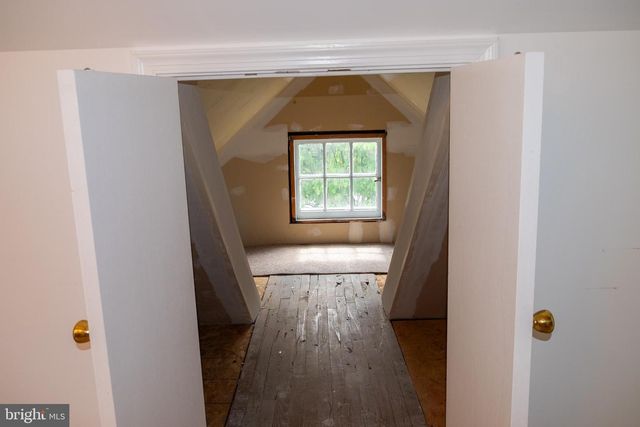 107 BISHOPS LN, Baltimore, MD 21228
