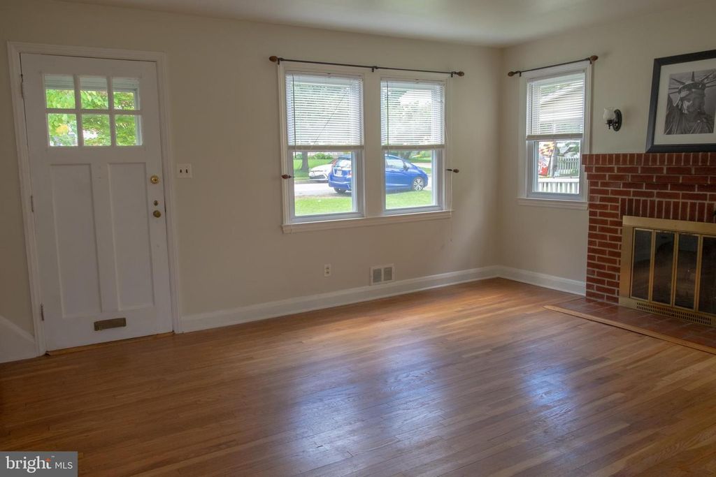 107 BISHOPS LN, Baltimore, MD 21228