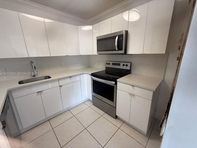 13781 SW 66th Street 229B, Miami, FL 33183