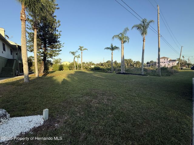 3338 Fernleaf Drive, Hernando Beach, FL 34607