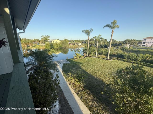 3338 Fernleaf Drive, Hernando Beach, FL 34607