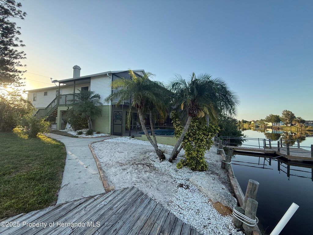 3338 Fernleaf Drive, Hernando Beach, FL 34607