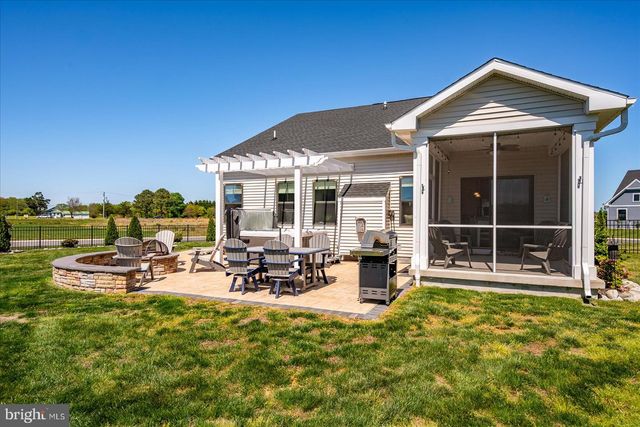 24040 MIDDLETON DR, Selbyville, DE 19975